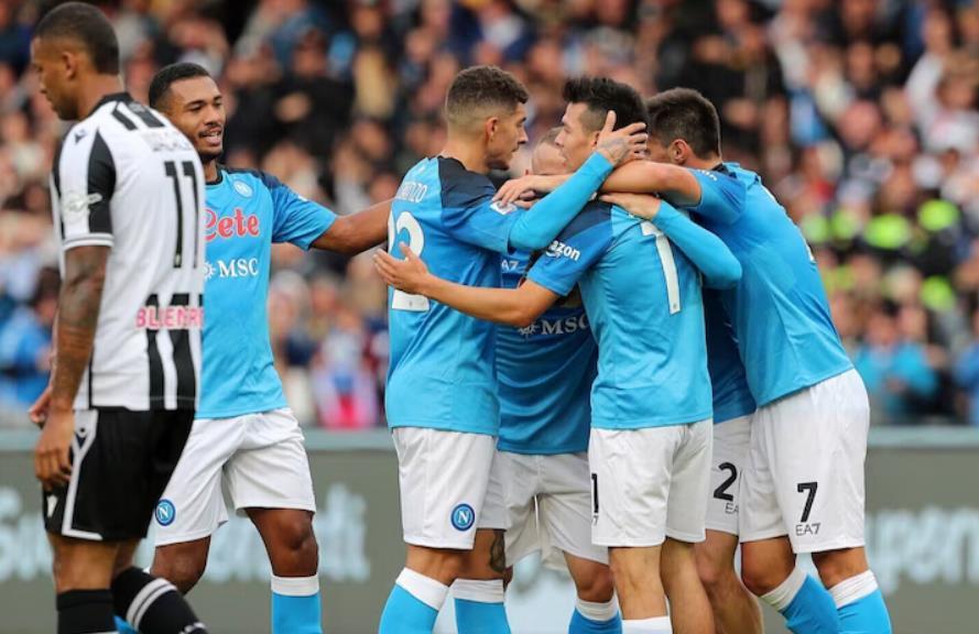  那不勒斯横扫恩波利，奥斯梅恩双响领跑积分榜  