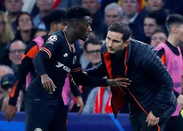  莱斯特城瓦尔迪宝刀未老，替补登场读秒绝杀利兹联