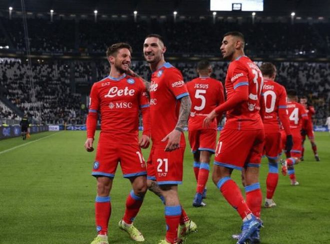  那不勒斯关键战役顶住压力战平拉齐奥保优势