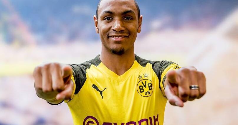  多特蒙德遭遇两连败德甲争冠主动权拱手让人  